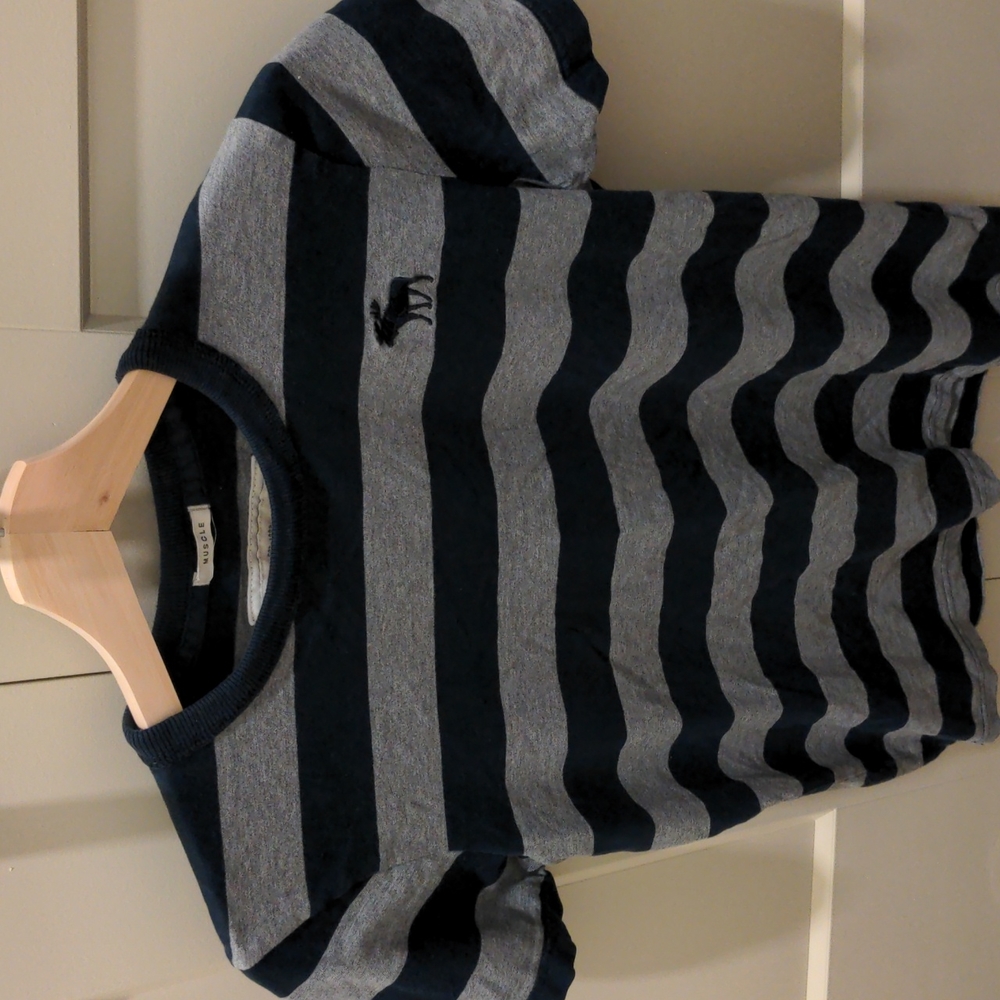Abercrombie & Fitch mens short sleeve size s